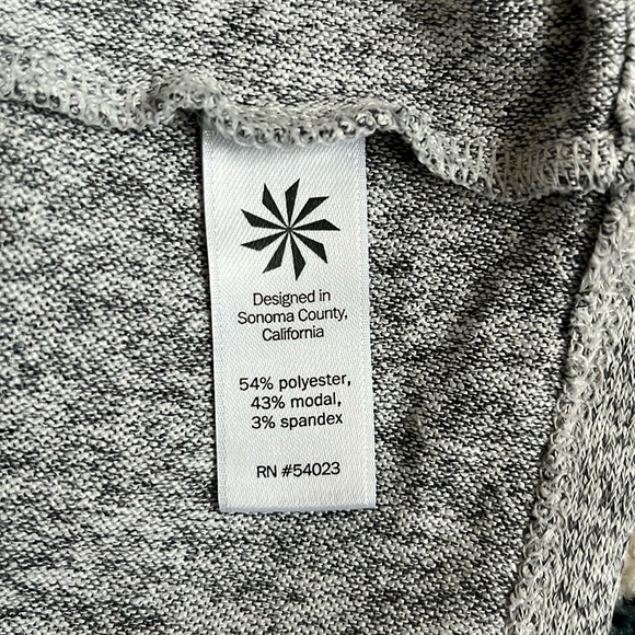 Athleta Cropped Oversized Sweater - Picture 5 of 7